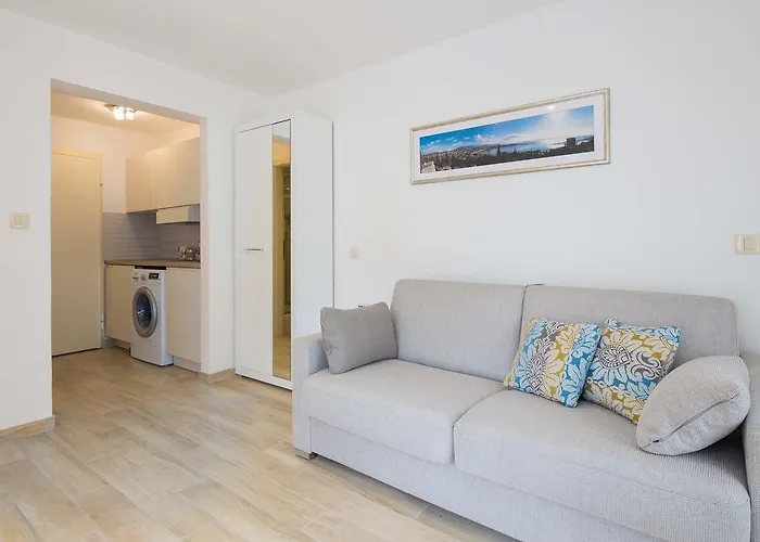 Phoenix Studio Split